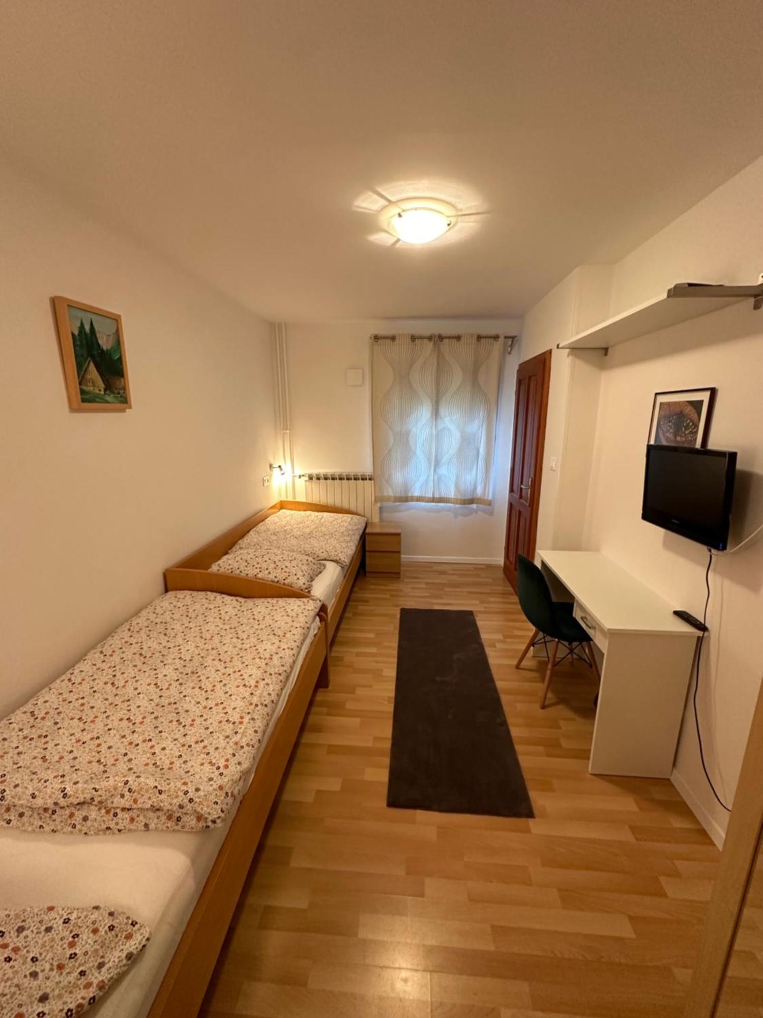 Apartments And Rooms Tajcr ボヴェツ エクステリア 写真