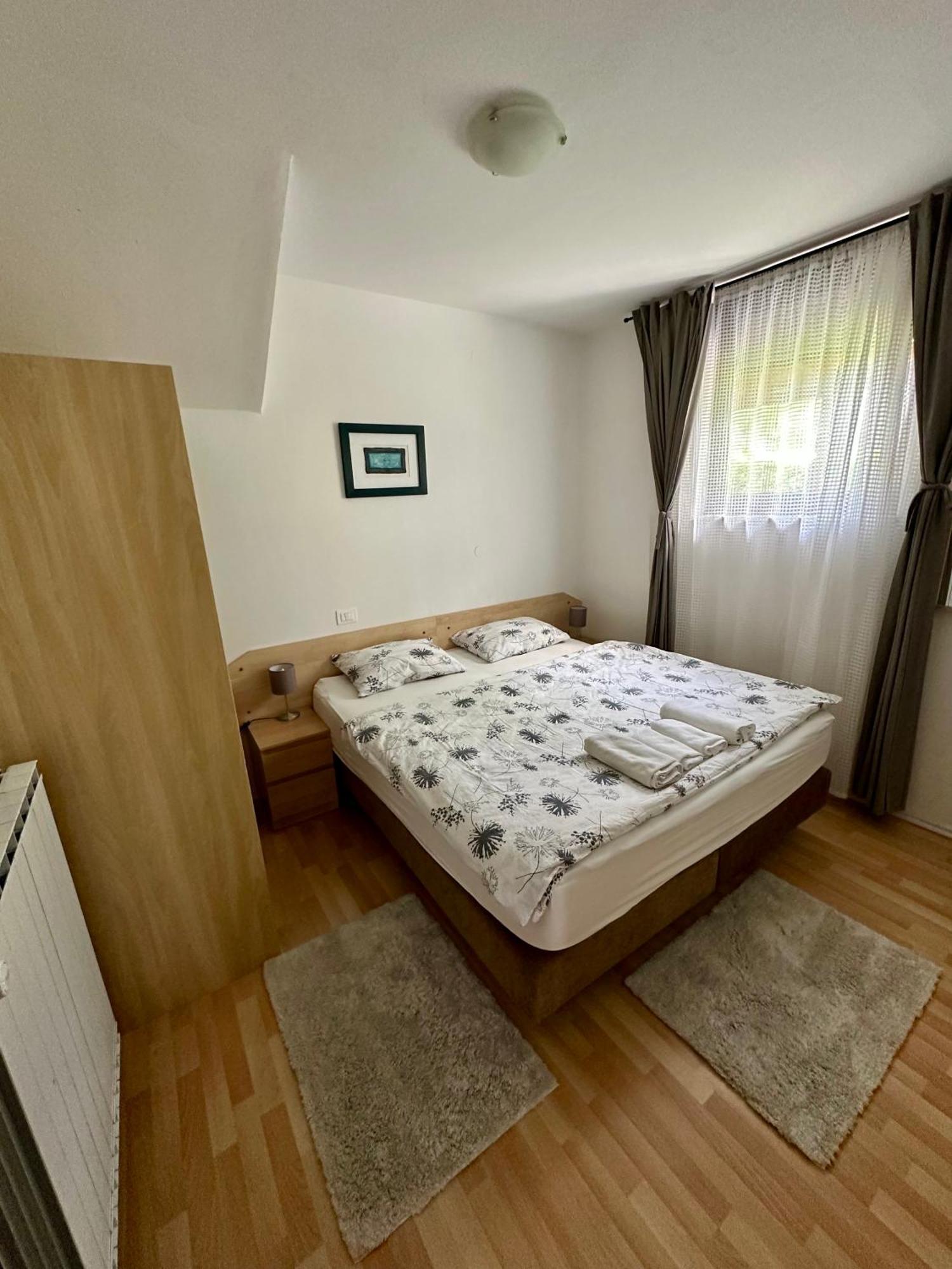 Apartments And Rooms Tajcr ボヴェツ エクステリア 写真