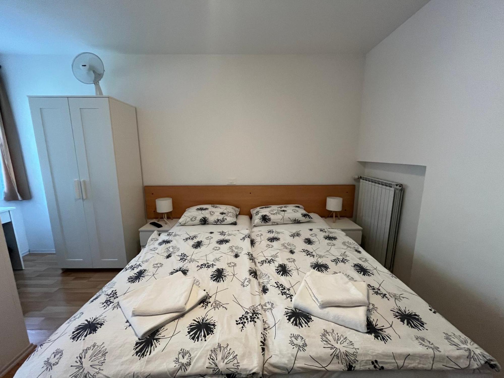 Apartments And Rooms Tajcr ボヴェツ エクステリア 写真