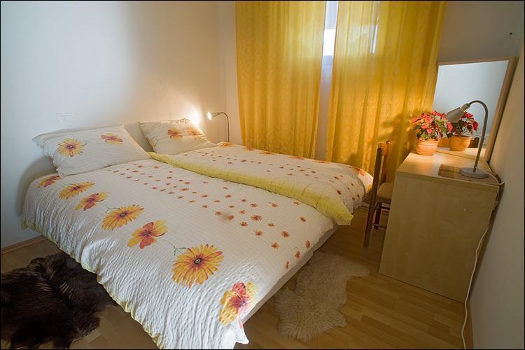Apartments And Rooms Tajcr ボヴェツ 部屋 写真